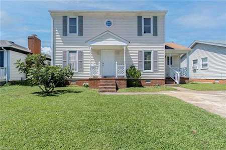 1585 Gallery Ave Virginia Beach, VA 23454