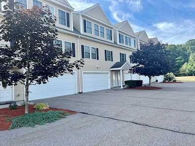 40 Terry Lane #40 Plainville, MA 02762