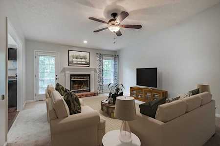 5436 Village Way Nashville, TN 37211