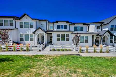 693 S Grant Ln North Salt Lake, UT 84054