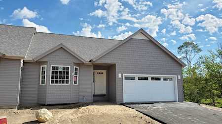 4B Lunas Ave #4B Epping, NH 03042