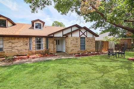 7308 Davis Boulevard North Richland Hills, TX 76182