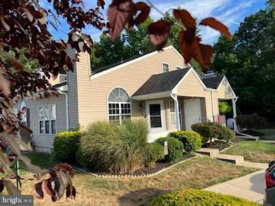 1401 Kenny Cove Burlington, NJ 08016