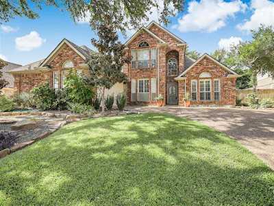 1122 Brook Hill Road Mckinney, TX 75072