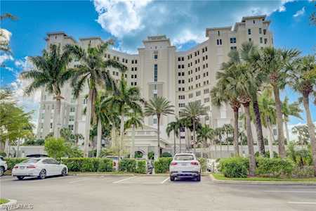 000 Confidential Ave. #PH2 Naples, FL 34110