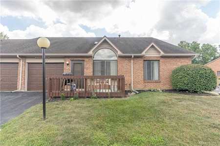 125 Candle Court Englewood, OH 45322