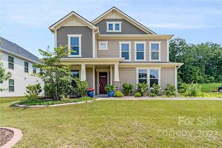 8326 Breton Way Harrisburg, NC 28075