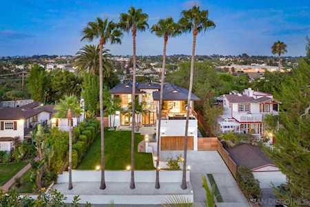 733 Stratford Dr Encinitas, CA 92024