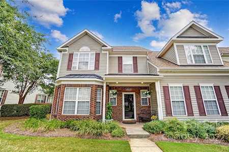 10219 Jacobs Creek Dr Charlotte, NC 28270