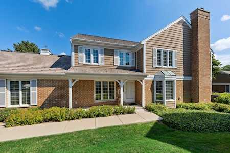 1421 Shire Circle Inverness, IL 60067