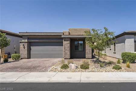 9014 Golden Crow Ave Las Vegas, NV 89148