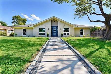 2712 S Surrey Drive Carrollton, TX 75006