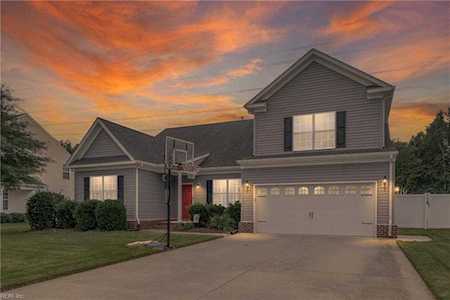 719 Tyler Way Chesapeake, VA 23322