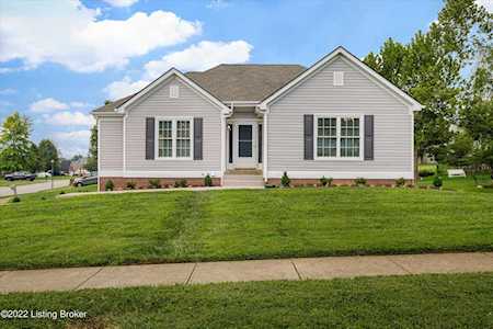 4665 Shenandoah Dr Louisville, KY 40241