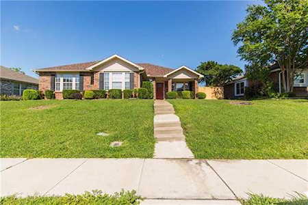 2079 Briarcliff Road Lewisville, TX 75067