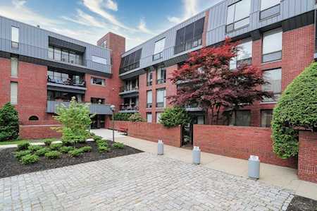 75 Grove St #126 Wellesley, MA 02482