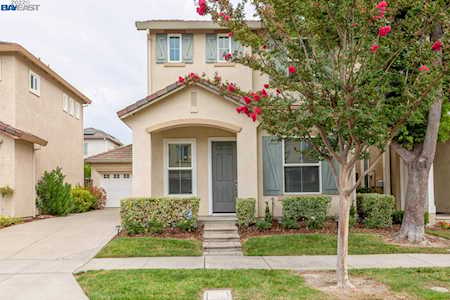 2631 Curry St Pleasanton, CA 94588