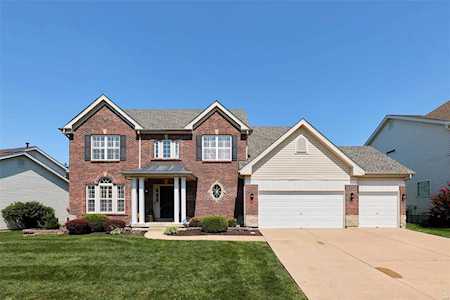 109 Derbyshire Ln Dardenne Prairie, MO 63368