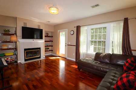 310 Tilden Commons Ln #310 Braintree, MA 02184