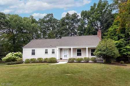 6 Brentwood Dr Parsippany-Troy Hills Twp., NJ 07950