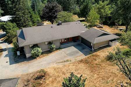28823 SE Preston Way Issaquah, WA 98027