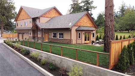 1813 S Lake Stickney Dr Lynnwood, WA 98087