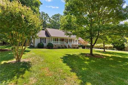 8116 Kelly Oak Drive Browns Summit, NC 27214