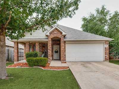 2041 Cattle Creek Road Fort Worth, TX 76134