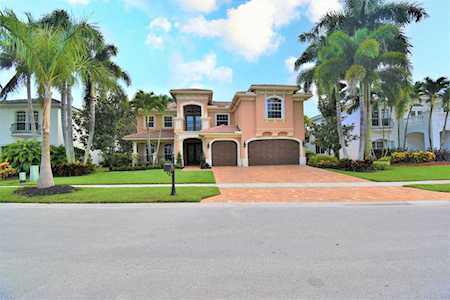 8696 Valhalla Drive Delray Beach, FL 33446