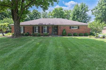 1310 Penbrooke Trail Washington TWP, OH 45459