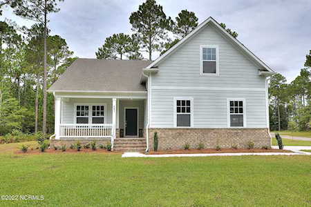 683 Breezewood Drive Bolivia, NC 28422
