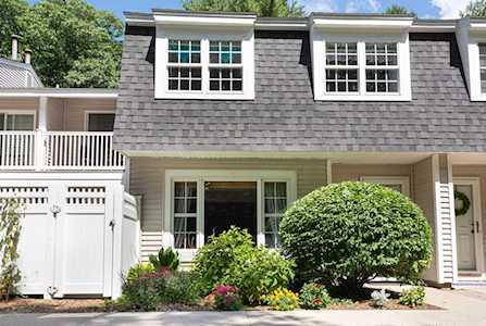 605 Edgebrook Dr #605 Boylston, MA 01505