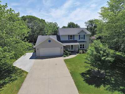 1059 Sterling Heights Dr Menasha, Village of Fox Crossing, WI 54952