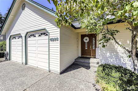 4926 NW Francis Dr Silverdale, WA 98383