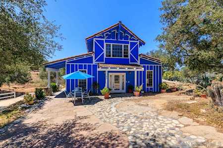 11165 Old Castle Rd Valley Center, CA 92082