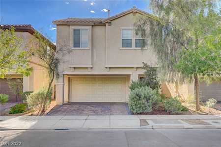 7525 Nicklin St Las Vegas, NV 89143