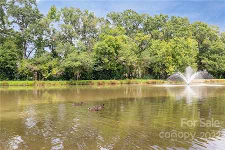 7200 Winery Ln Charlotte, NC 28227