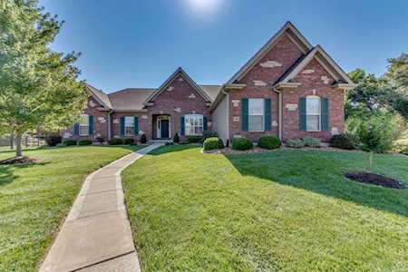1104 Ironhorse Ct Wentzville, MO 63385