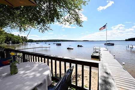 9 Shore Ave Lakeville, MA 02347