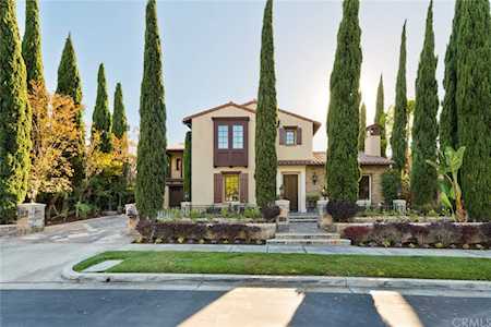 25 Blue Summit Irvine, CA 92603