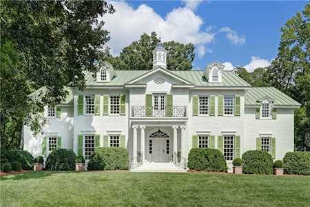 1 Captains Point Greensboro, NC 27455