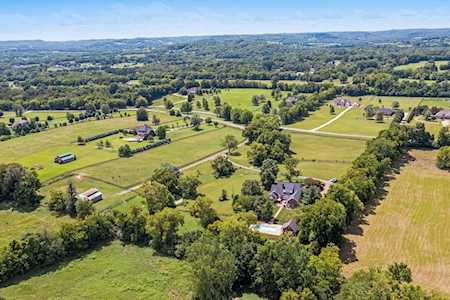 1190 Sequoya Trail Columbia, TN 38401