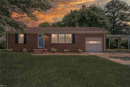 3304 Macdonald Rd Virginia Beach, VA 23464