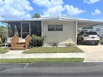 6100 62nd Ave N #22 Pinellas Park, FL 33781