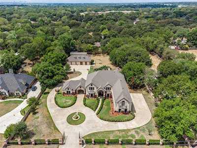 509 Brown Trail Hurst, TX 76053