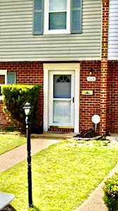 729 Stanwix Square Norfolk, VA 23502