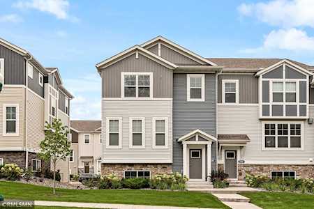 2195 Gateway Hill Road N North Saint Paul, MN 55109