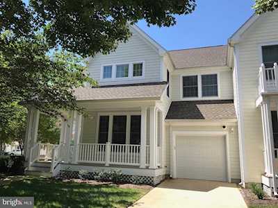 72 October Glory Avenue Ocean View, DE 19970