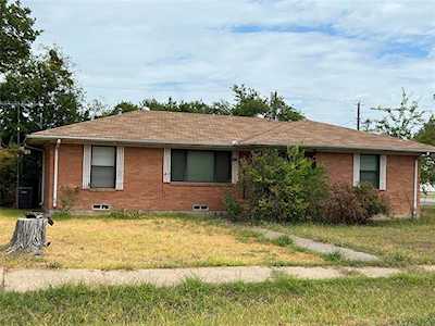 412 S Ohio Street Celina, TX 75009