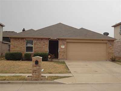 5429 Stone Meadow Lane Fort Worth, TX 76179